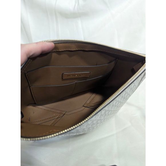 Michael Kors Crossbody Monogram Bag Cream White Medium - Picture 8 of 14